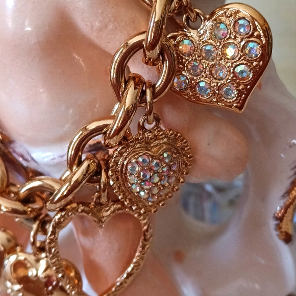 VALENTINE'S GIFT!😍 "KIRKS FOLLY" ALL HEARTS BRACELET WITH LOCKET! - Picture 9 of 14